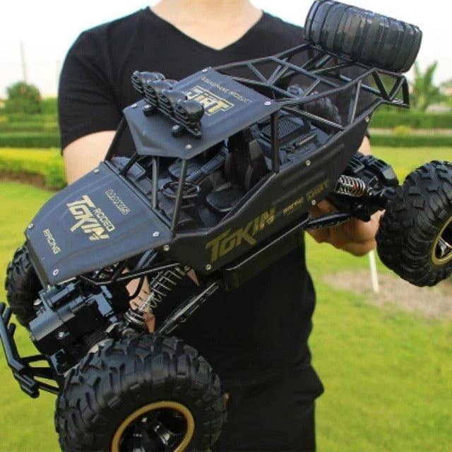 Zdalnie Sterowany Samochód Monster Truck 4x4 z Antypoślizgowymi Oponami dla Dzieci 0
